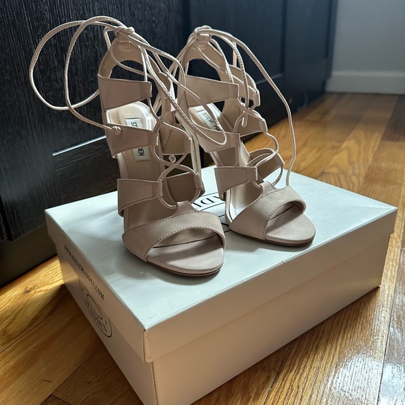 Steve Madden Sandalia Blush Nubuck Leather Lace-Up Heels - Picture 15 of 16
